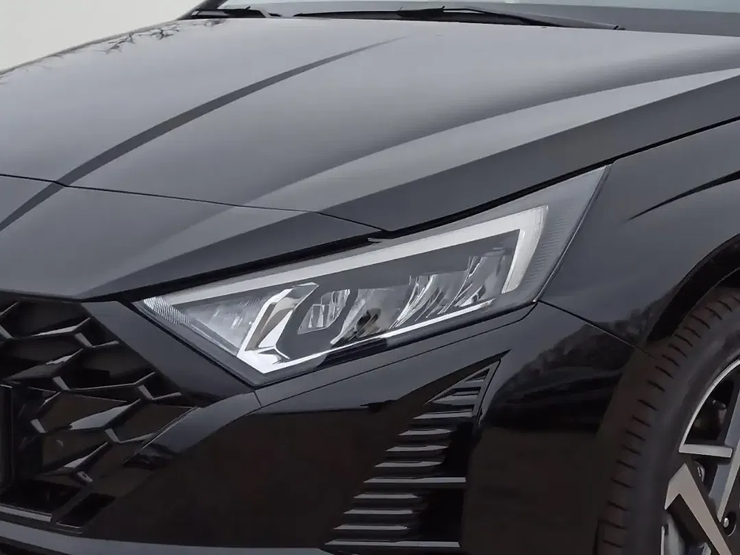 Hyundai i20 - Thumbnail 5