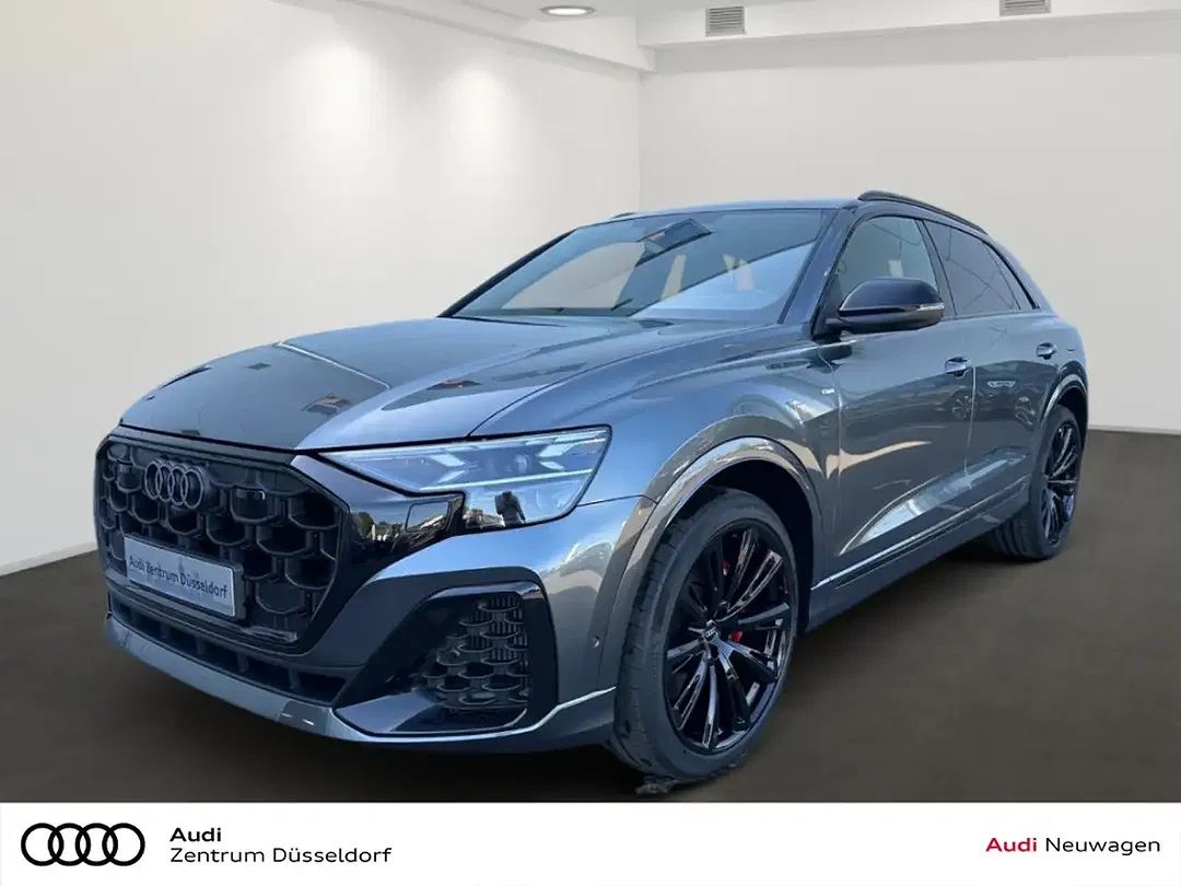 Audi Q8 - Thumbnail 1