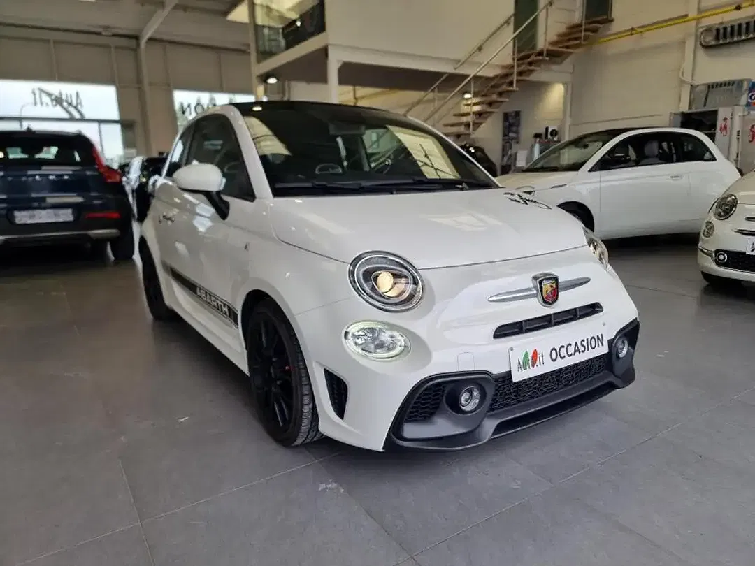 Abarth 595C - Thumbnail 3