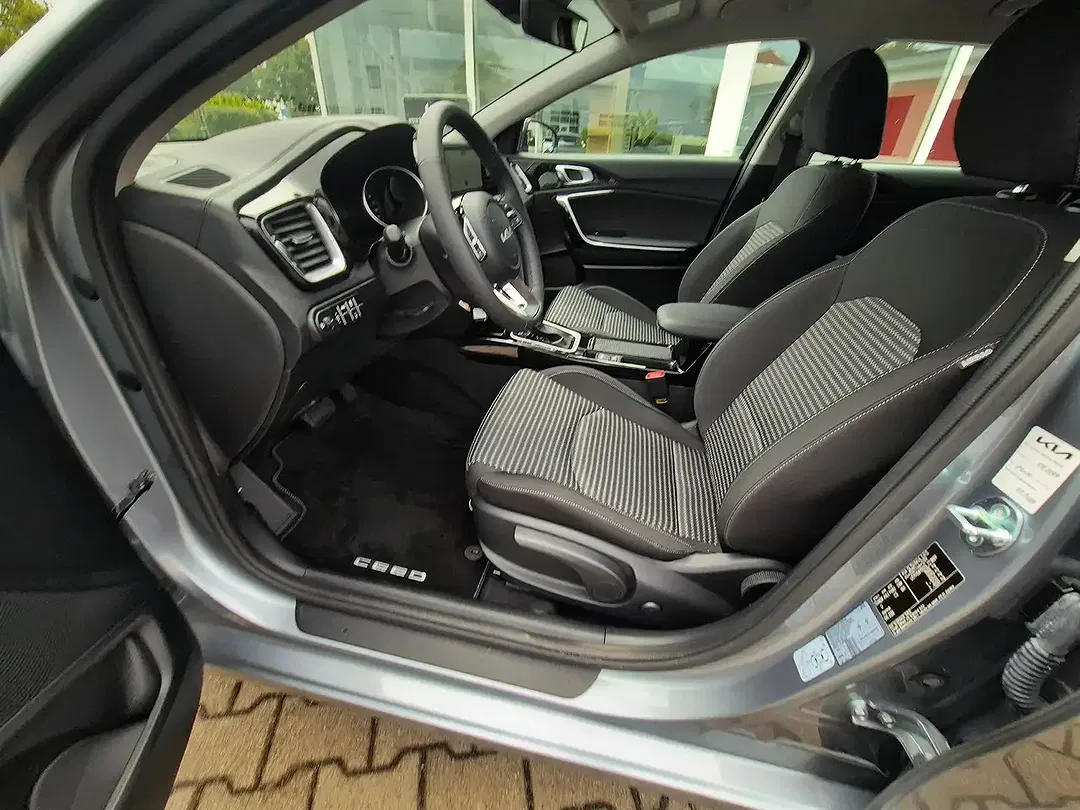 Kia Ceed SW / cee'd SW - Thumbnail 15