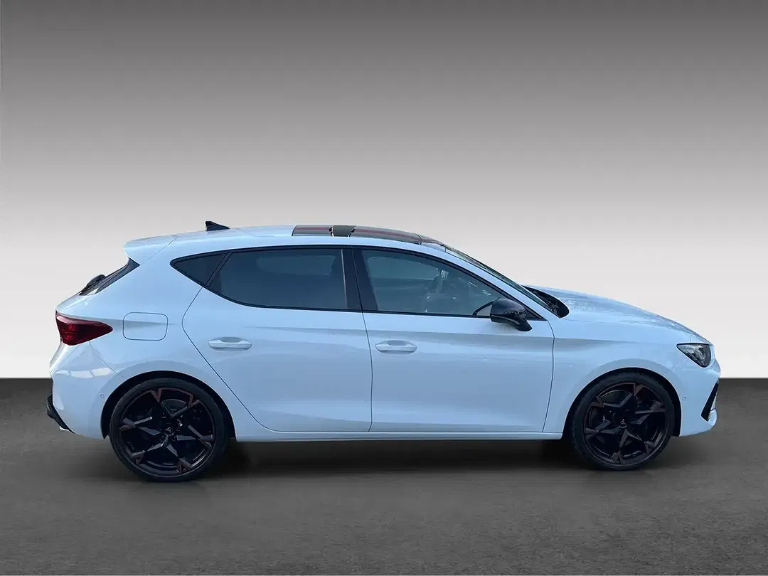 CUPRA Leon - Thumbnail 4