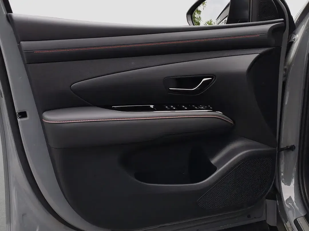 Hyundai TUCSON - Thumbnail 12