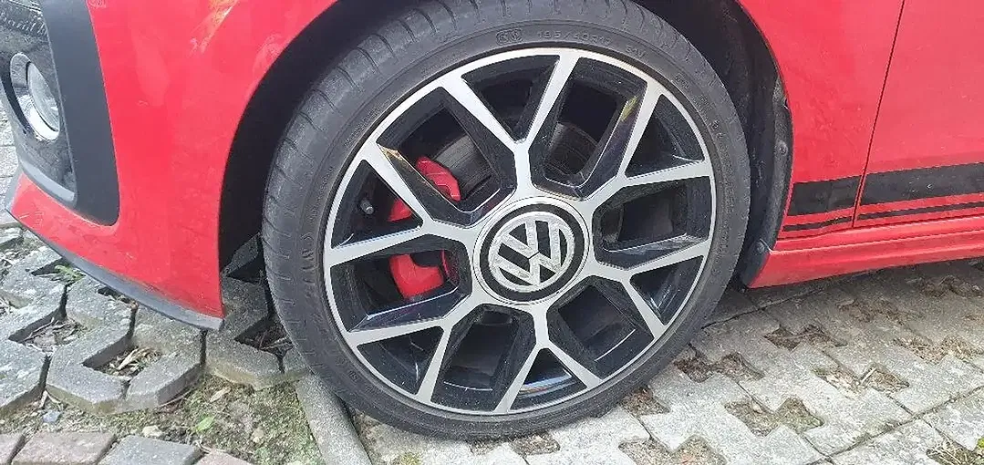 Volkswagen up! - Thumbnail 14