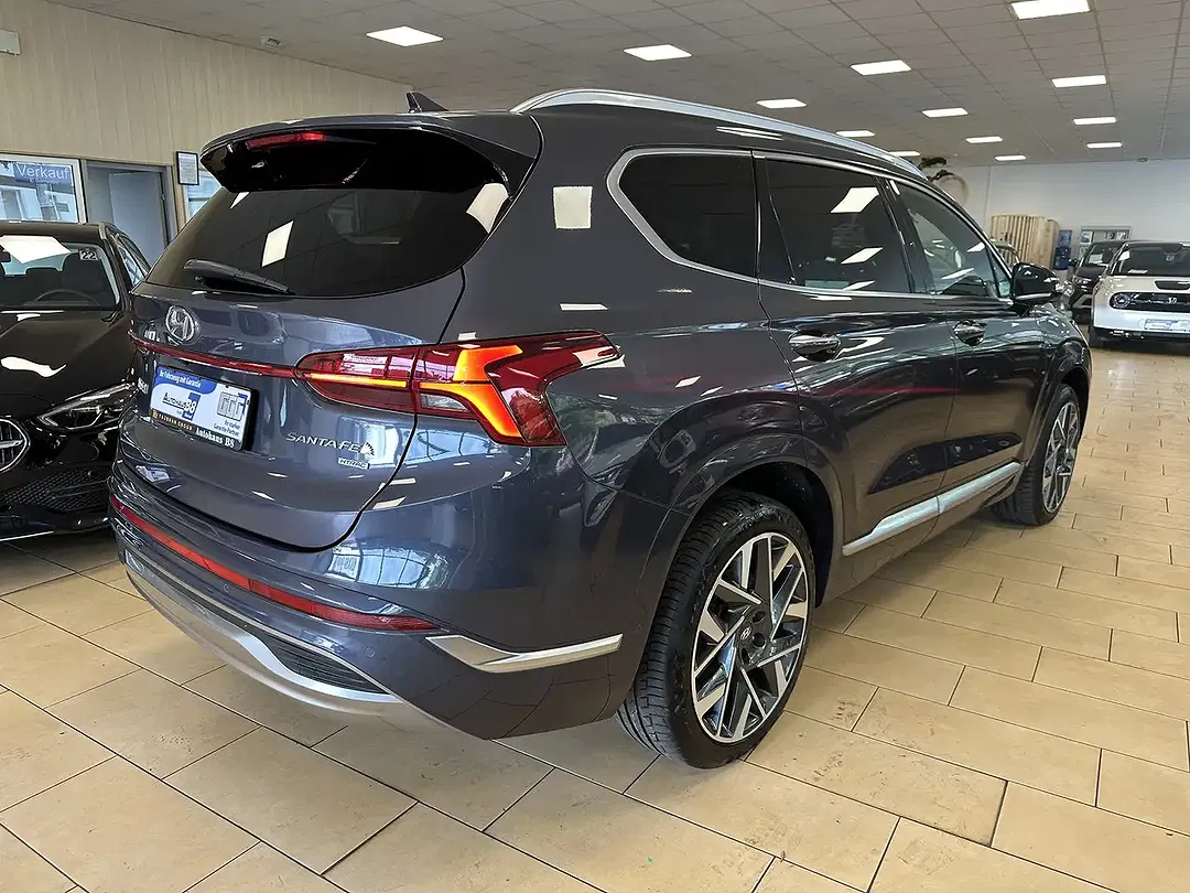 Hyundai SANTA FE - Thumbnail 6