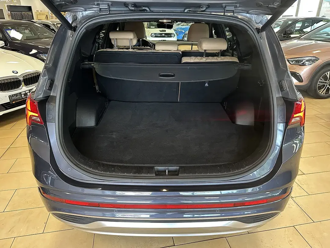 Hyundai SANTA FE - Thumbnail 8