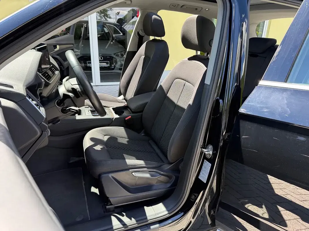 Audi Q5 - Thumbnail 9