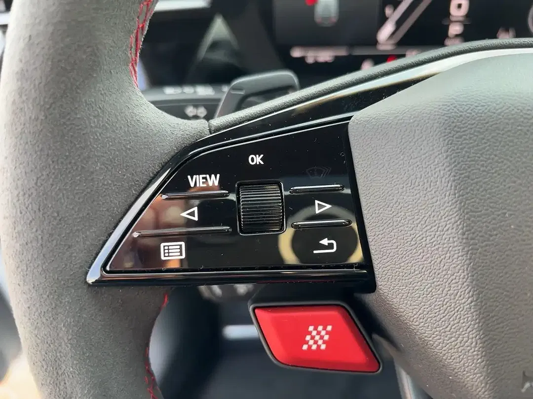 Audi RS3 - Thumbnail 11