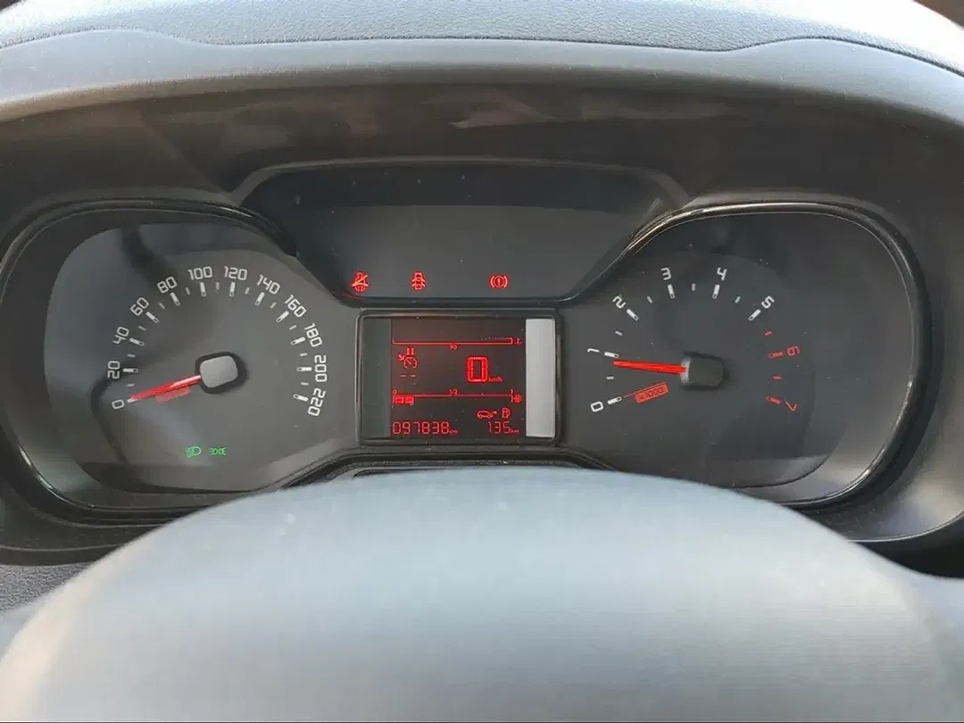 Toyota Proace City - Thumbnail 6