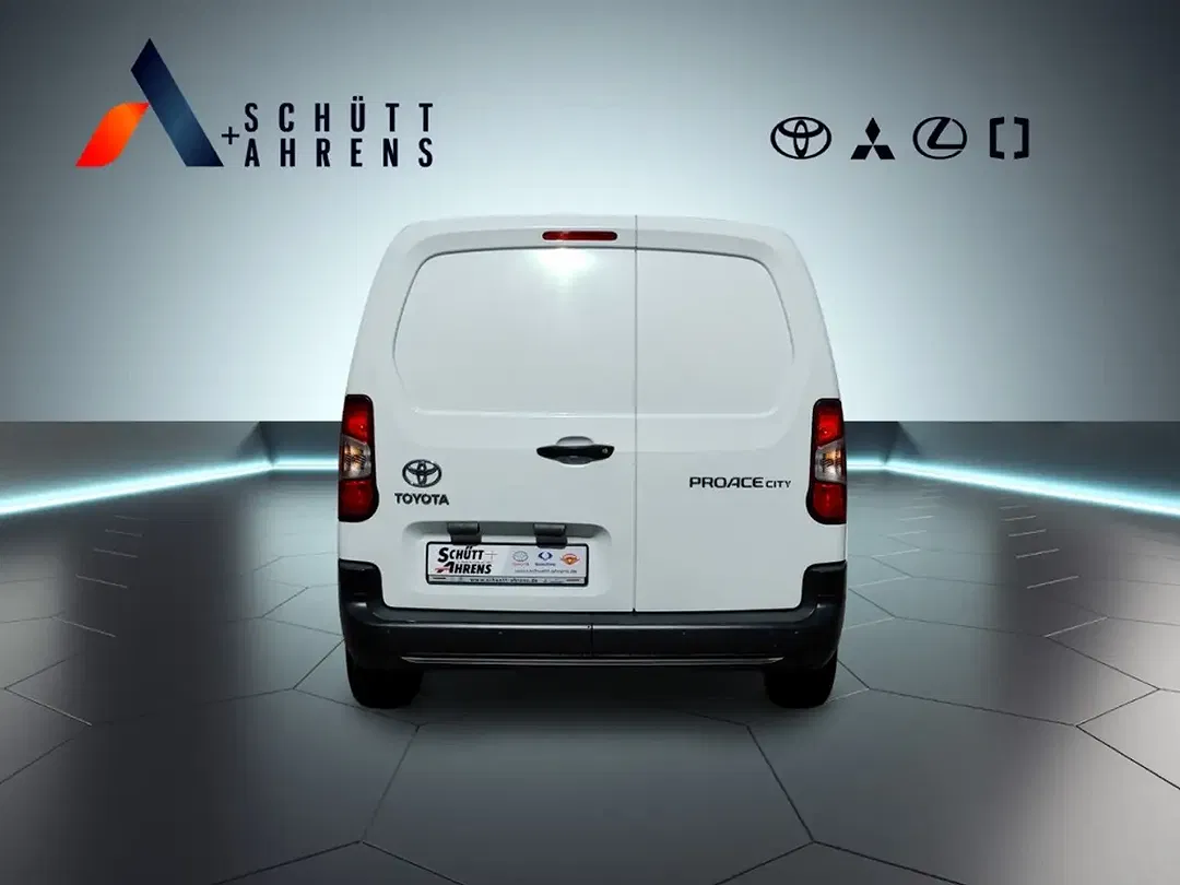 Toyota Proace City - Thumbnail 9