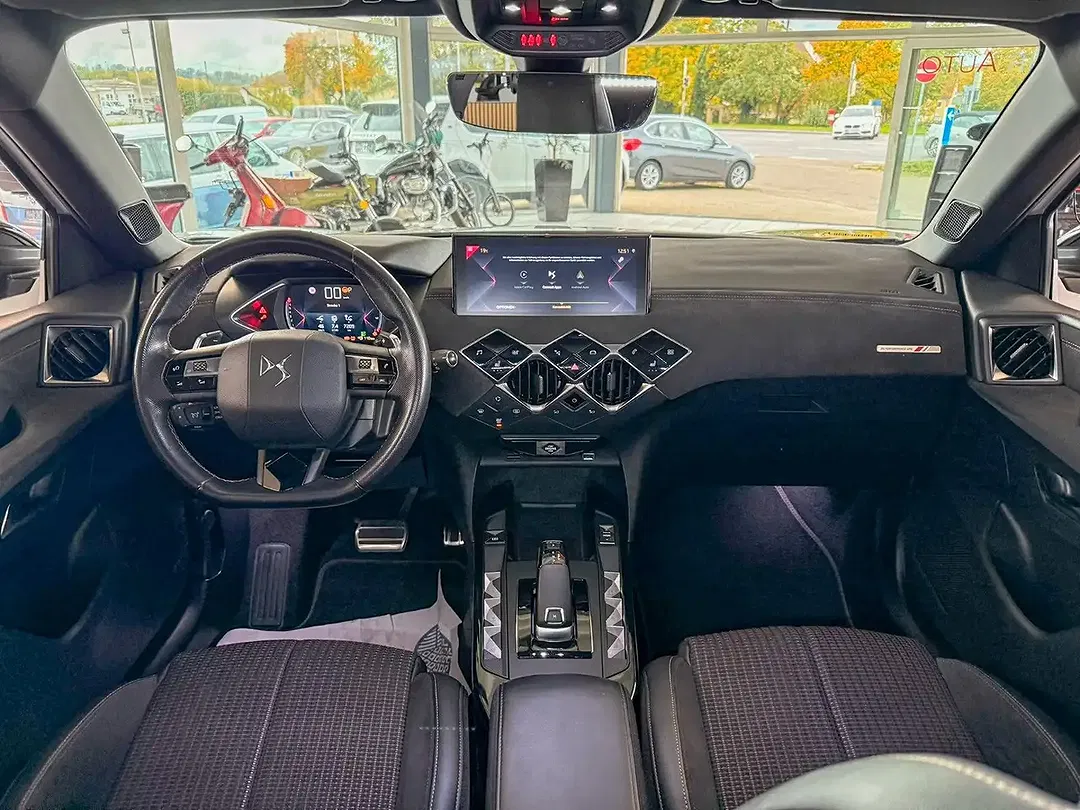DS Automobiles DS 3 - Thumbnail 7