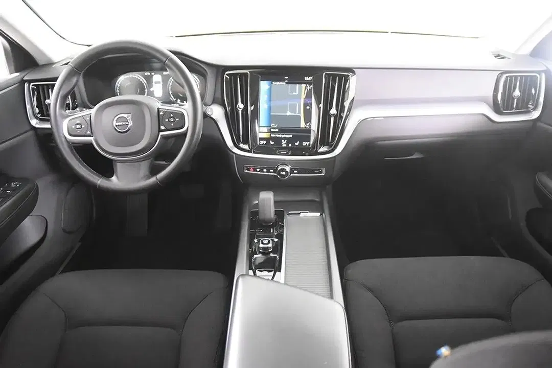 Volvo V60 - Thumbnail 2