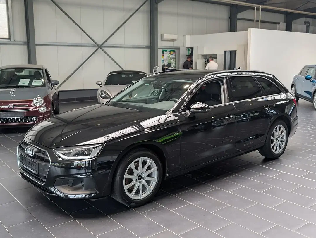 Audi A4 - Afbeelding 1