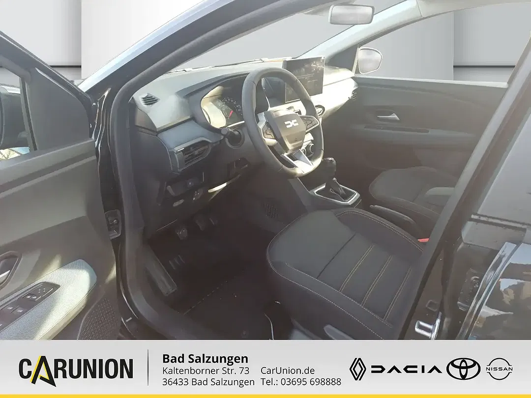 Dacia Sandero - Thumbnail 6