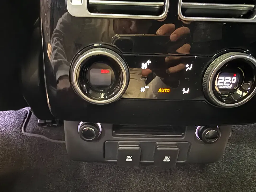 Land Rover Range Rover - Thumbnail 14