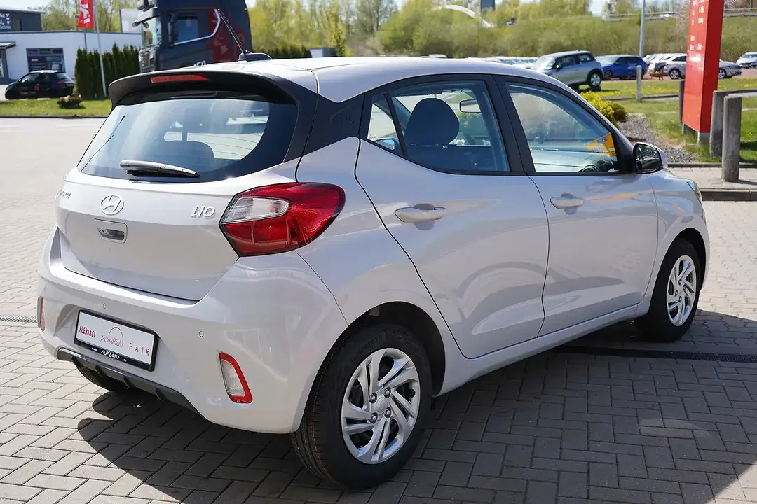 Hyundai i10 - Thumbnail 5