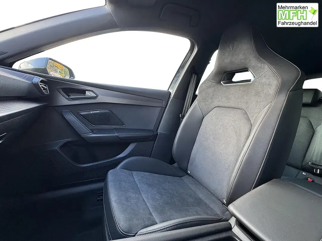 CUPRA Leon - Thumbnail 11