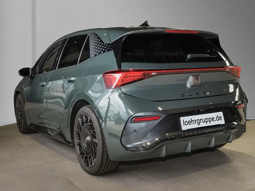 CUPRA Born - Thumbnail 4