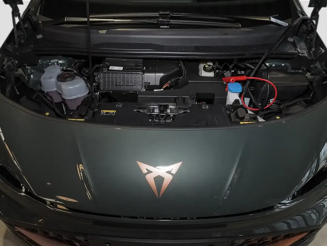 CUPRA Born - Thumbnail 7