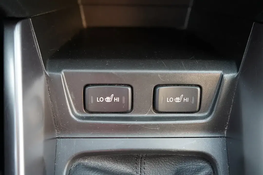 Suzuki Vitara - Thumbnail 13