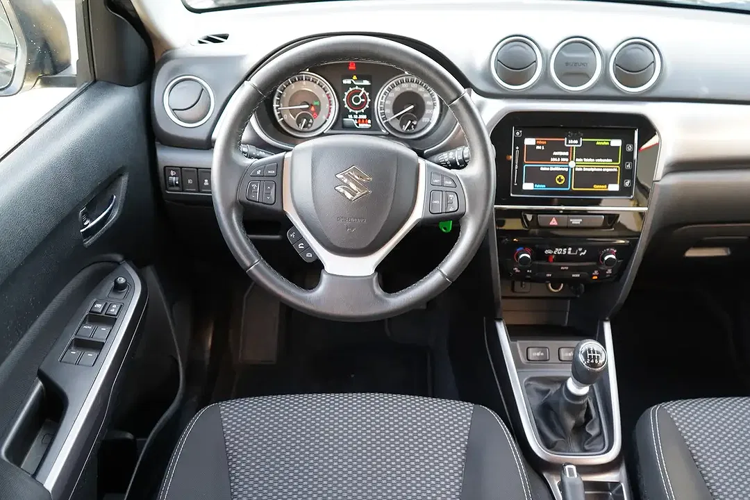 Suzuki Vitara - Thumbnail 15
