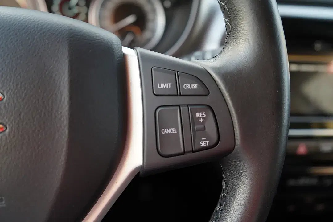 Suzuki Vitara - Thumbnail 19