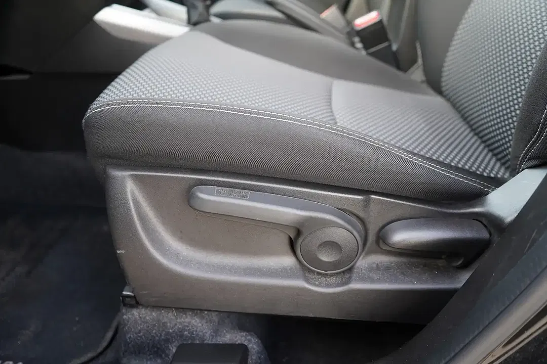 Suzuki Vitara - Thumbnail 26