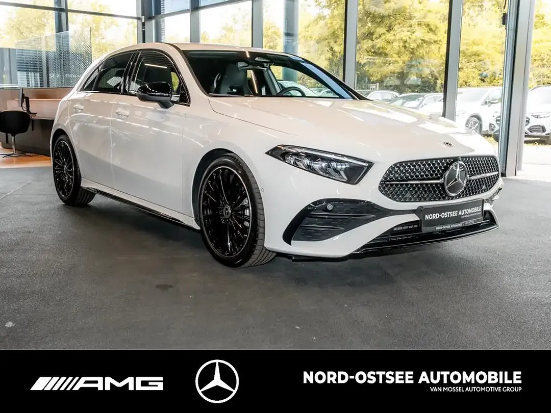 Mercedes-Benz A 200 - Thumbnail 3