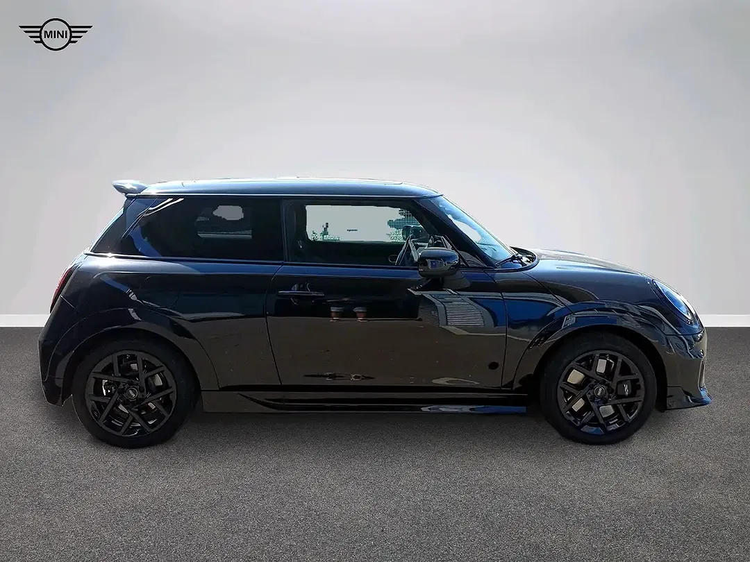 MINI Cooper S - Thumbnail 3