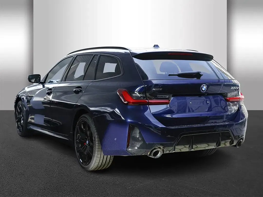 BMW 330 - Thumbnail 2