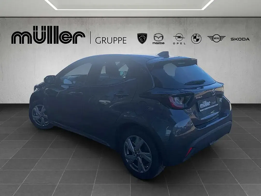Mazda 2 - Thumbnail 2
