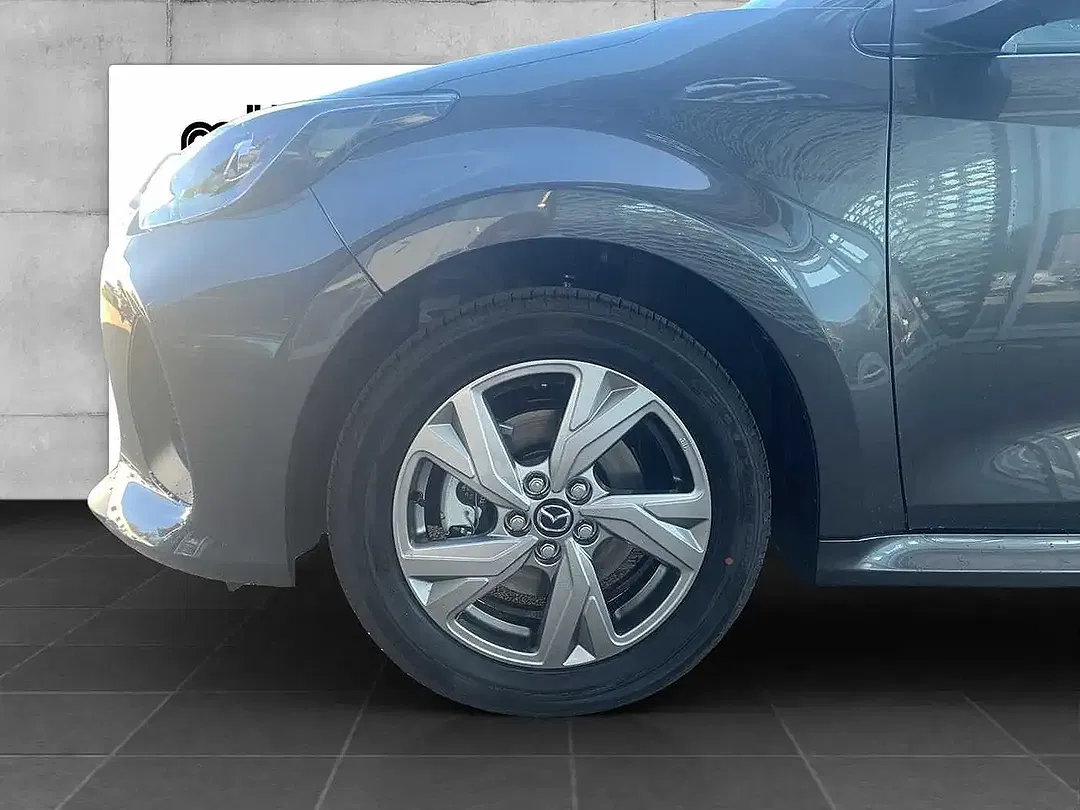 Mazda 2 - Thumbnail 5