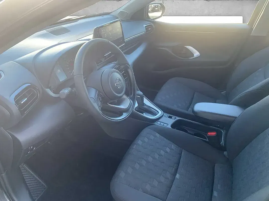 Mazda 2 - Thumbnail 7
