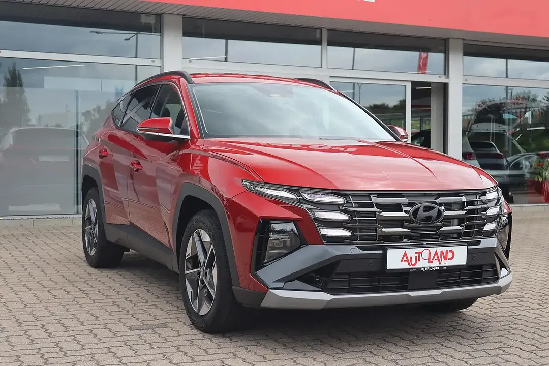 Hyundai TUCSON - Thumbnail 3