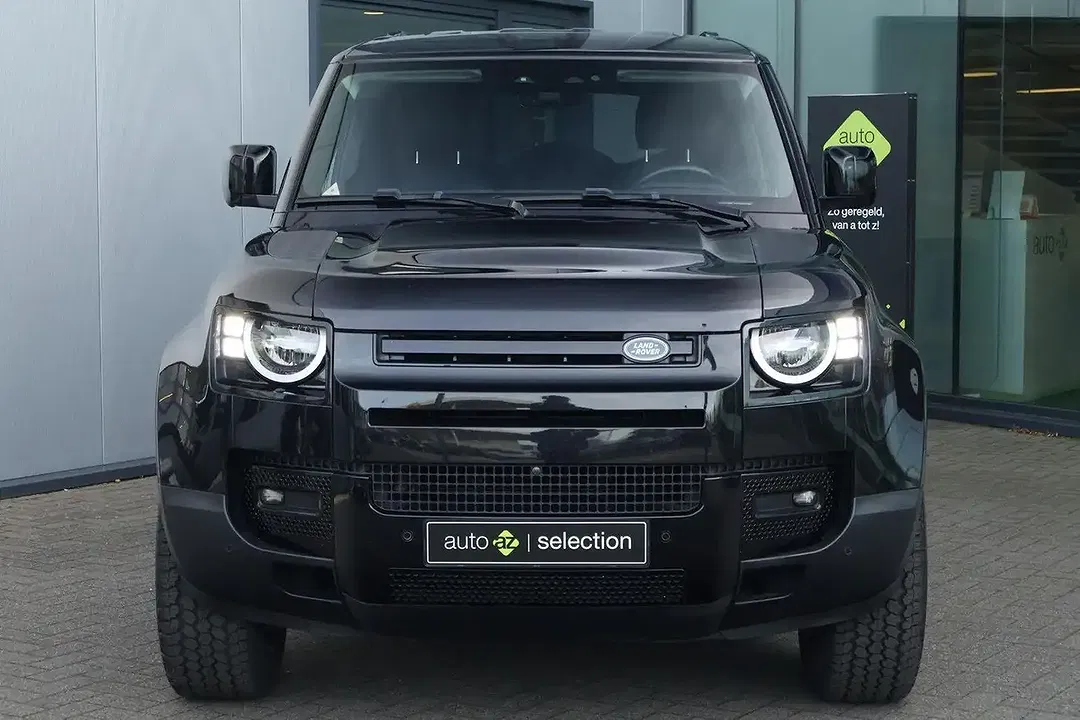 Land Rover Defender - Thumbnail 10