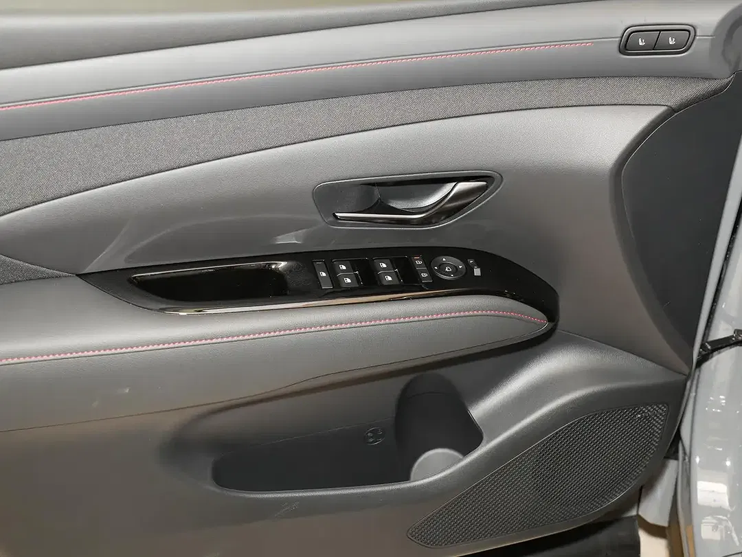 Hyundai TUCSON - Thumbnail 15