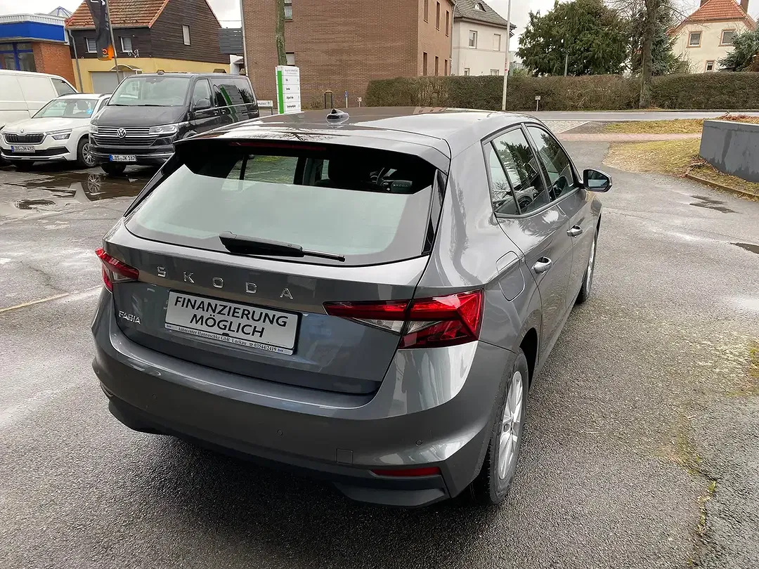Skoda Fabia - Thumbnail 12