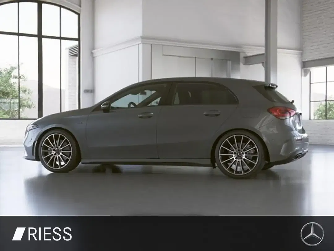 Mercedes-Benz A 250 - Thumbnail 6