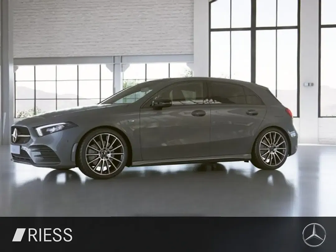 Mercedes-Benz A 250 - Thumbnail 7
