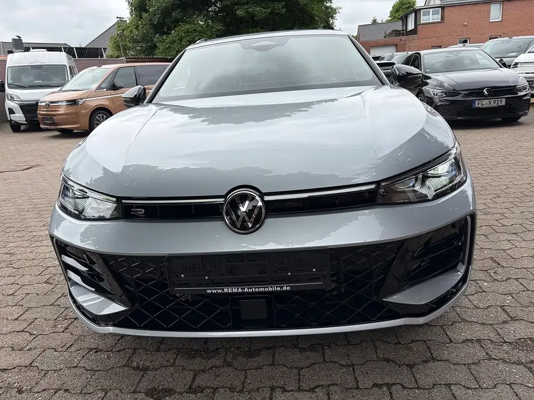 Volkswagen Passat Variant - Thumbnail 3