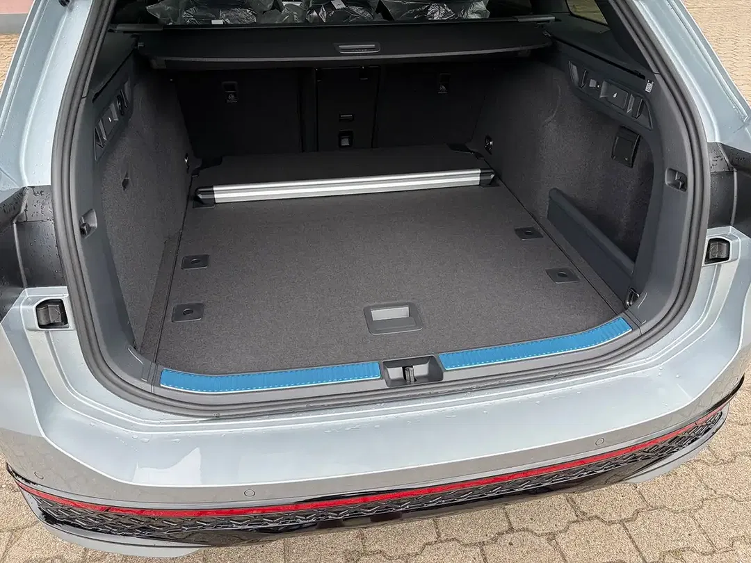 Volkswagen Passat Variant - Thumbnail 9