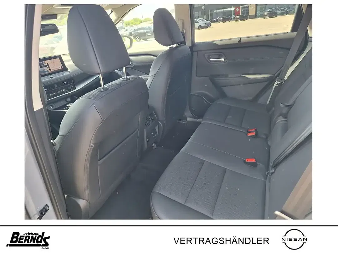 Nissan X-Trail - Thumbnail 10