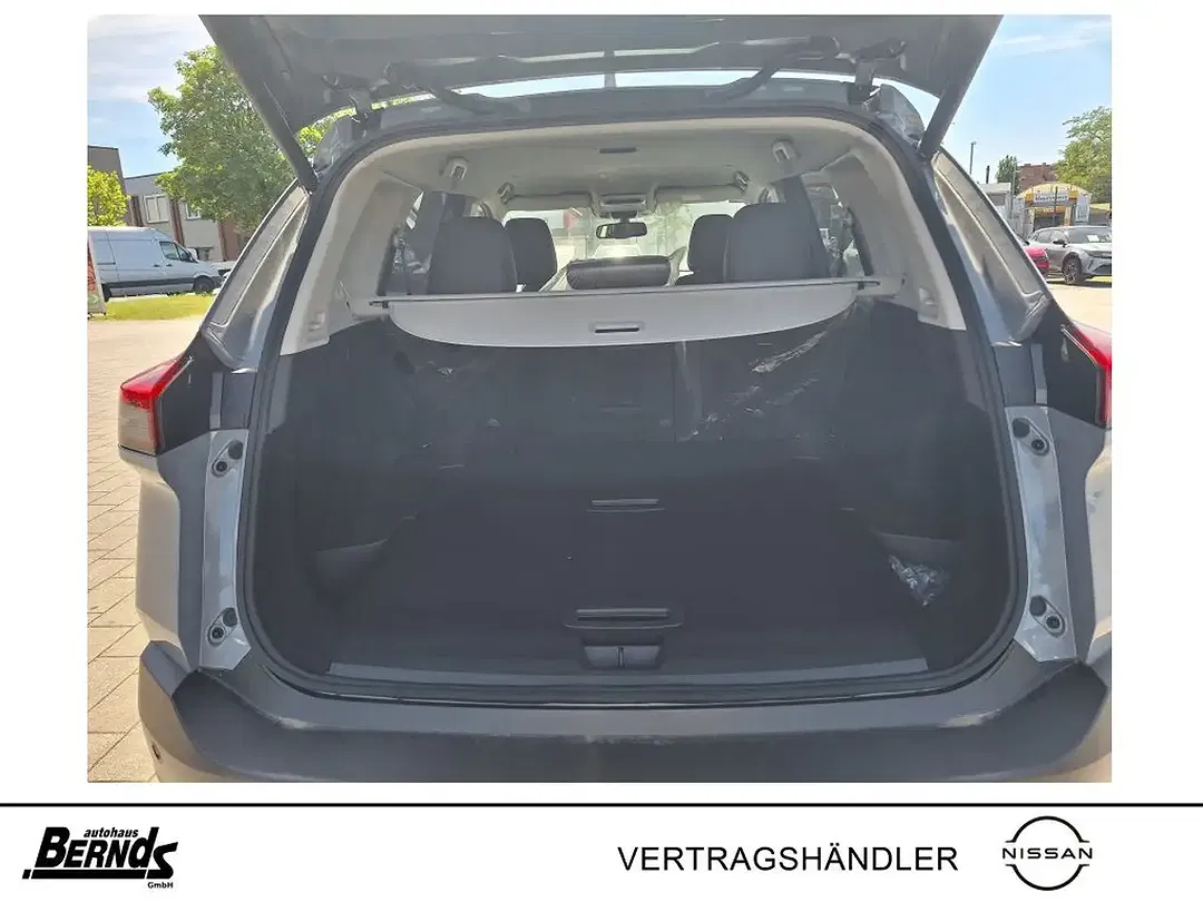 Nissan X-Trail - Thumbnail 6