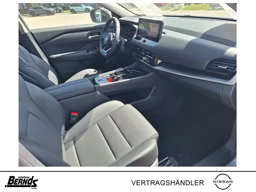 Nissan X-Trail - Thumbnail 8