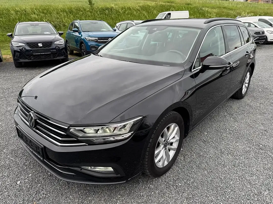 Volkswagen Passat Variant - Thumbnail 3