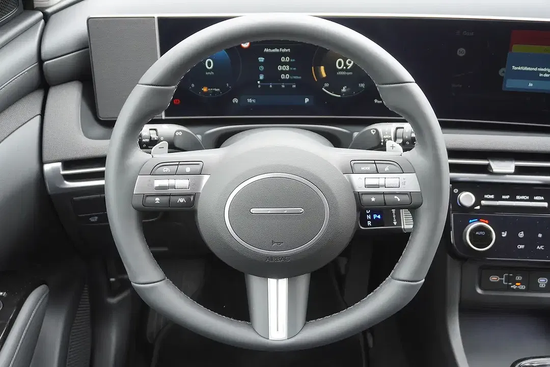 Hyundai TUCSON - Thumbnail 13