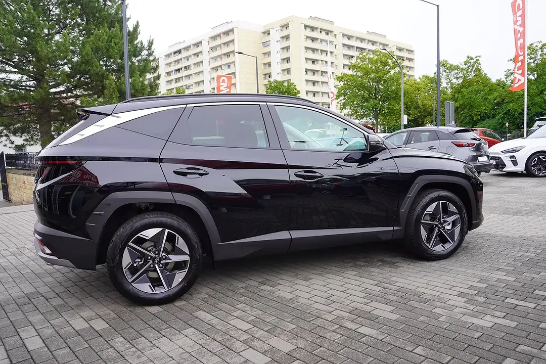 Hyundai TUCSON - Thumbnail 6