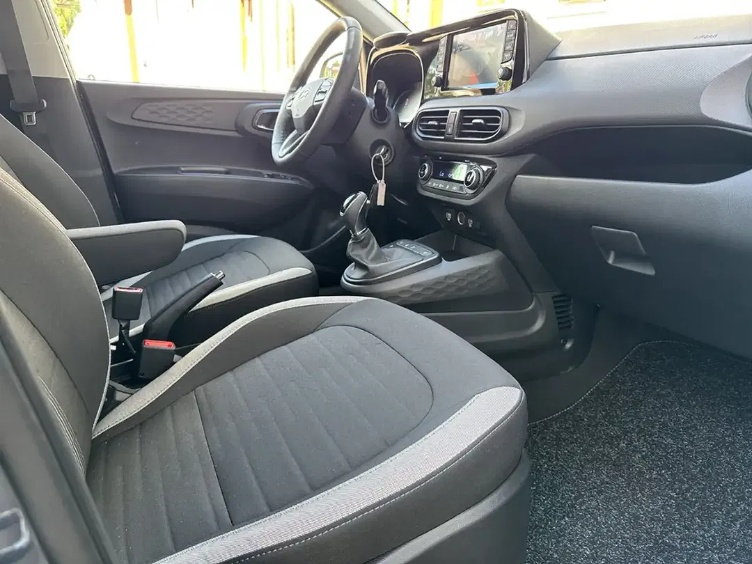 Hyundai i10 - Thumbnail 10