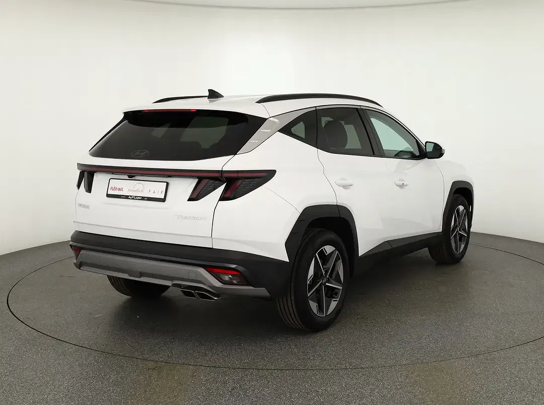 Hyundai TUCSON - Thumbnail 4