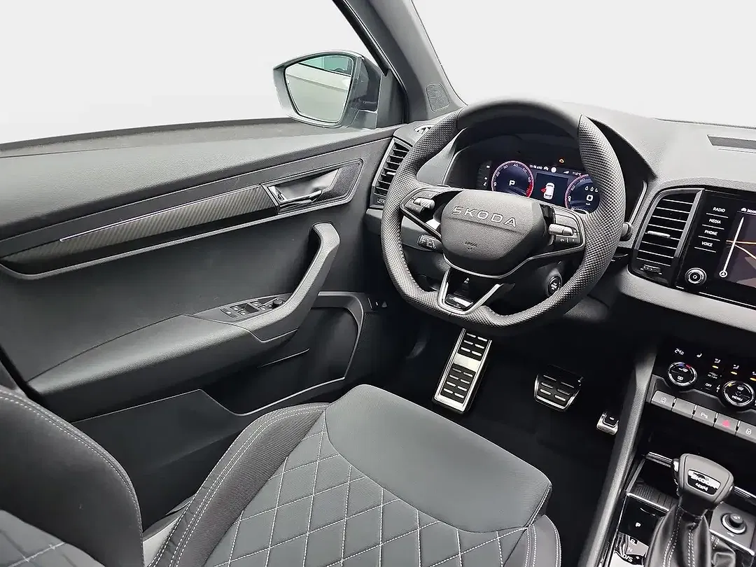 Skoda Karoq - Thumbnail 8