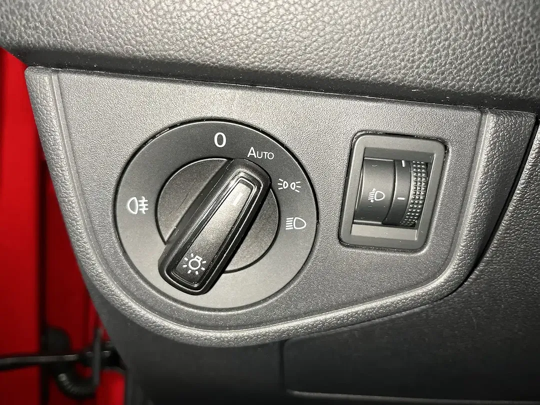 Volkswagen Taigo - Thumbnail 11